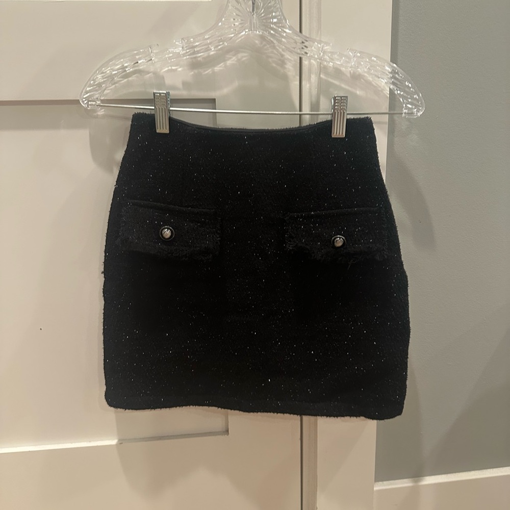 Tweed Black Mini Skirt with faux pocket